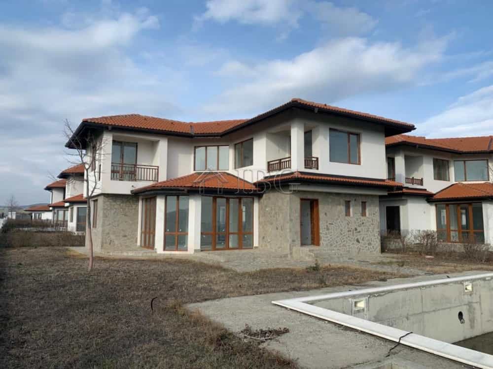 House in Aheloy, Burgas 11856360