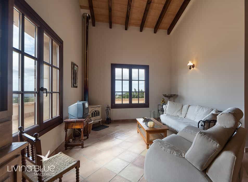 Dom w Puntiró, Illes Balears 11856843