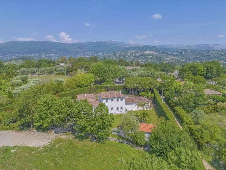 Rumah di Chateauneuf-Grasse, Provence-Alpes-Cote d'Azur 11857139