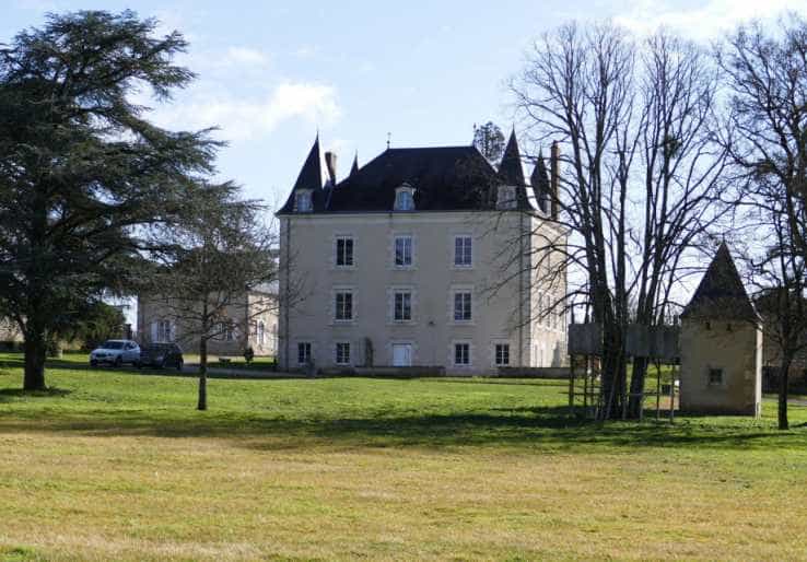 Будинок в Montmorillon, Nouvelle-Aquitaine 11857144