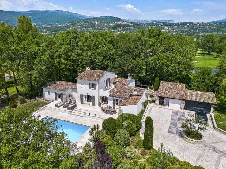 Hus i Chateauneuf-Grasse, Provence-Alpes-Cote d'Azur 11857146
