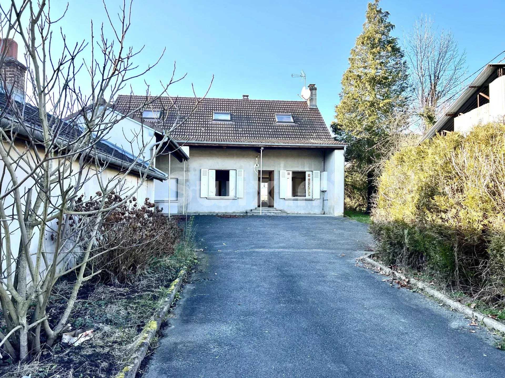σπίτι σε Savigny-en-Revermont, Bourgogne-Franche-Comte 11857316