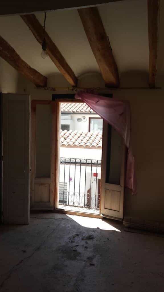 Dom w Santa Fe del Panades, Katalonia 11857520