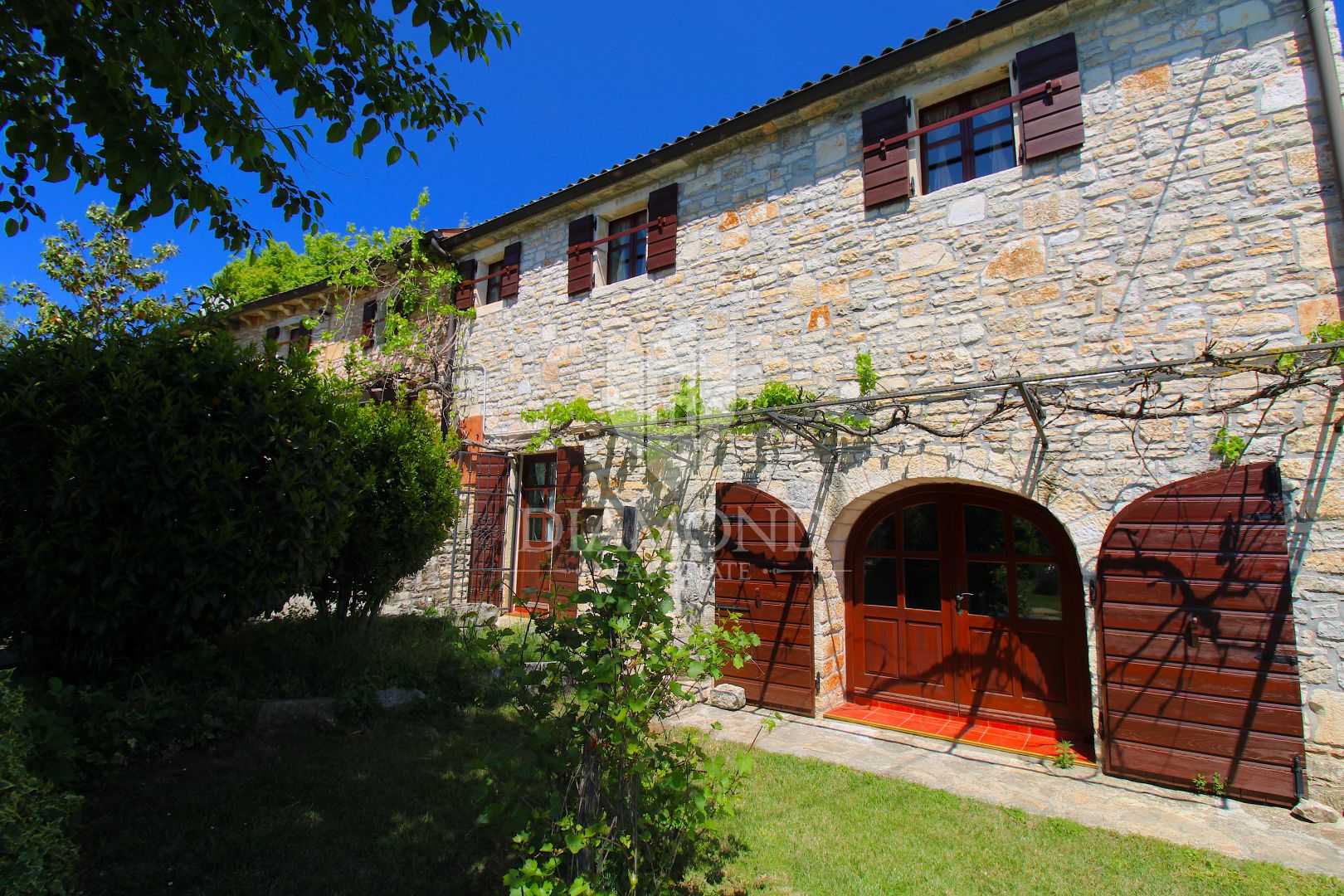 집 에 Žminj, Istria County 11857626