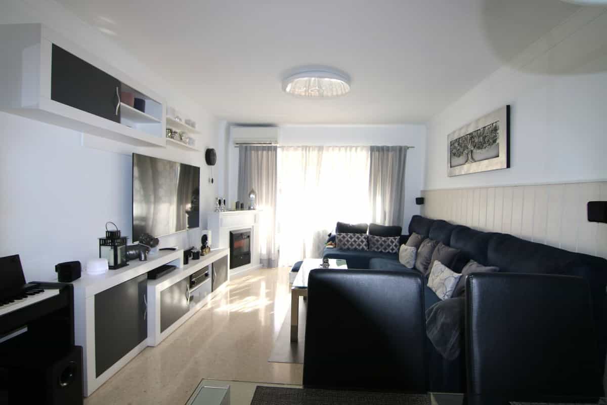 Condominium in Malaga, Andalusia 11857927