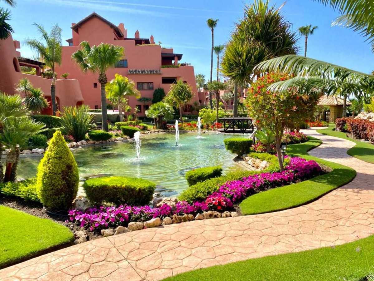 Eigentumswohnung im Marbella, Andalusien 11858273
