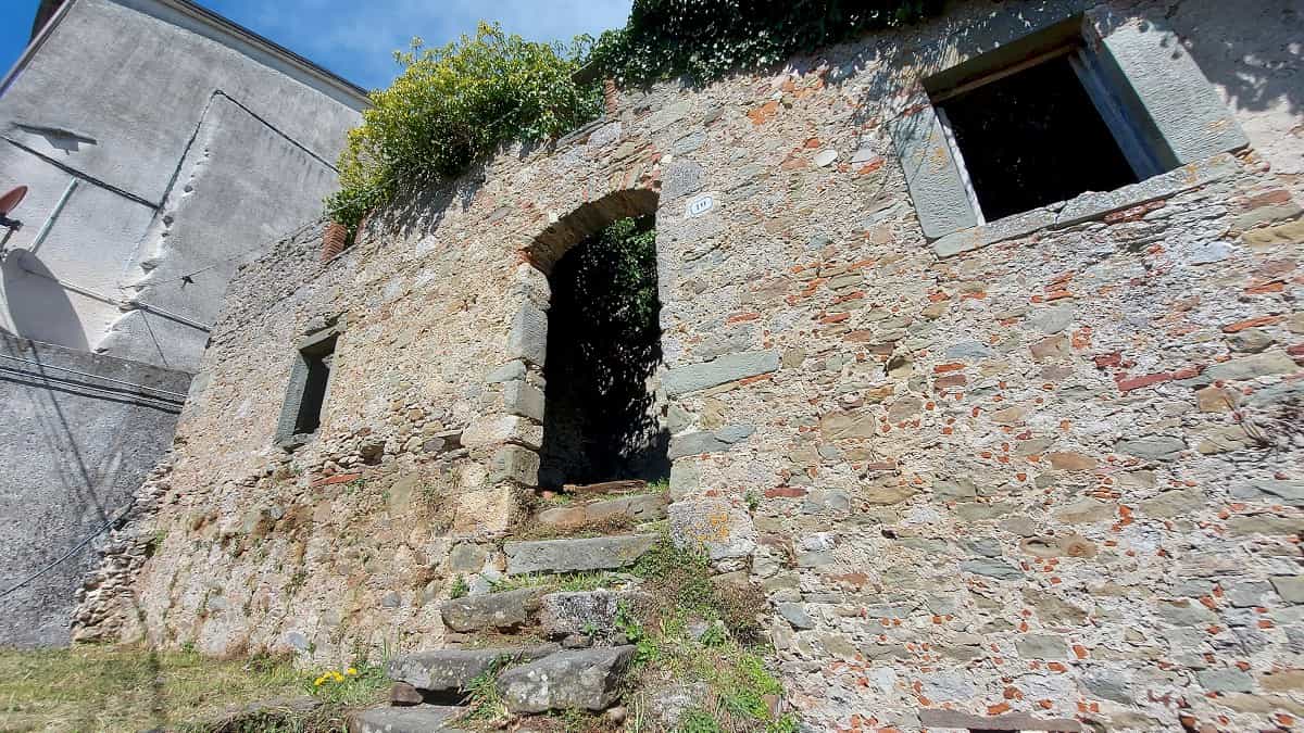 жилой дом в Баньи-ди-Лукка, Тоскана 11858339