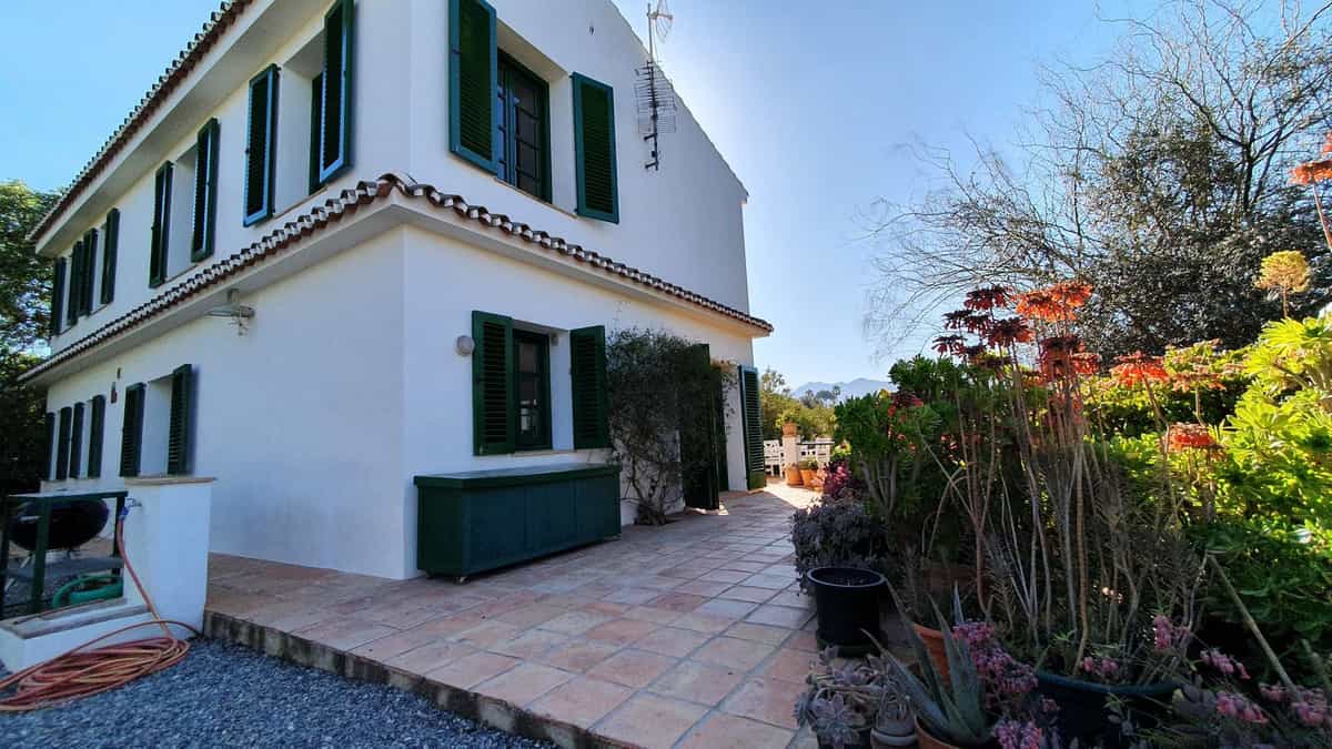 House in Alhaurin el Grande, Andalusia 11858750