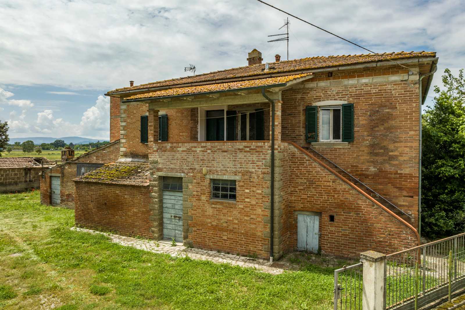 жилой дом в Монтепульчано, Тоскана 11858903