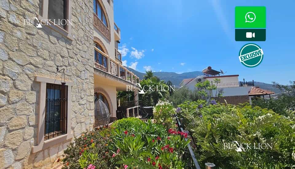 Condominium in Kalkan, Antalya 11859153