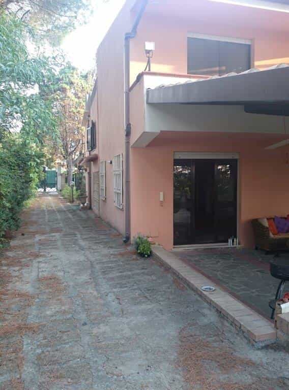 House in Marina di Sellia, Calabria 11859166