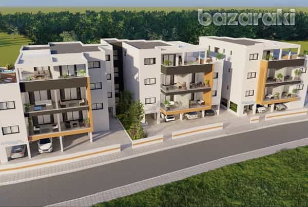 Condominium in Parekklisia, Larnaka 11859720