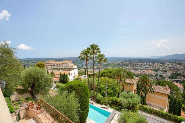 House in Grasse, Provence-Alpes-Cote d'Azur 11861456