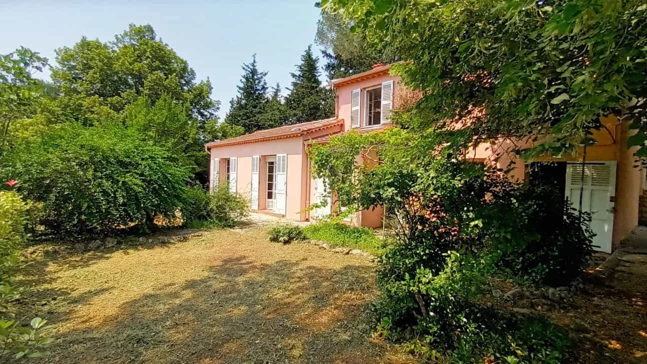 casa en Grasse, Provenza-Alpes-Costa Azul 11861503