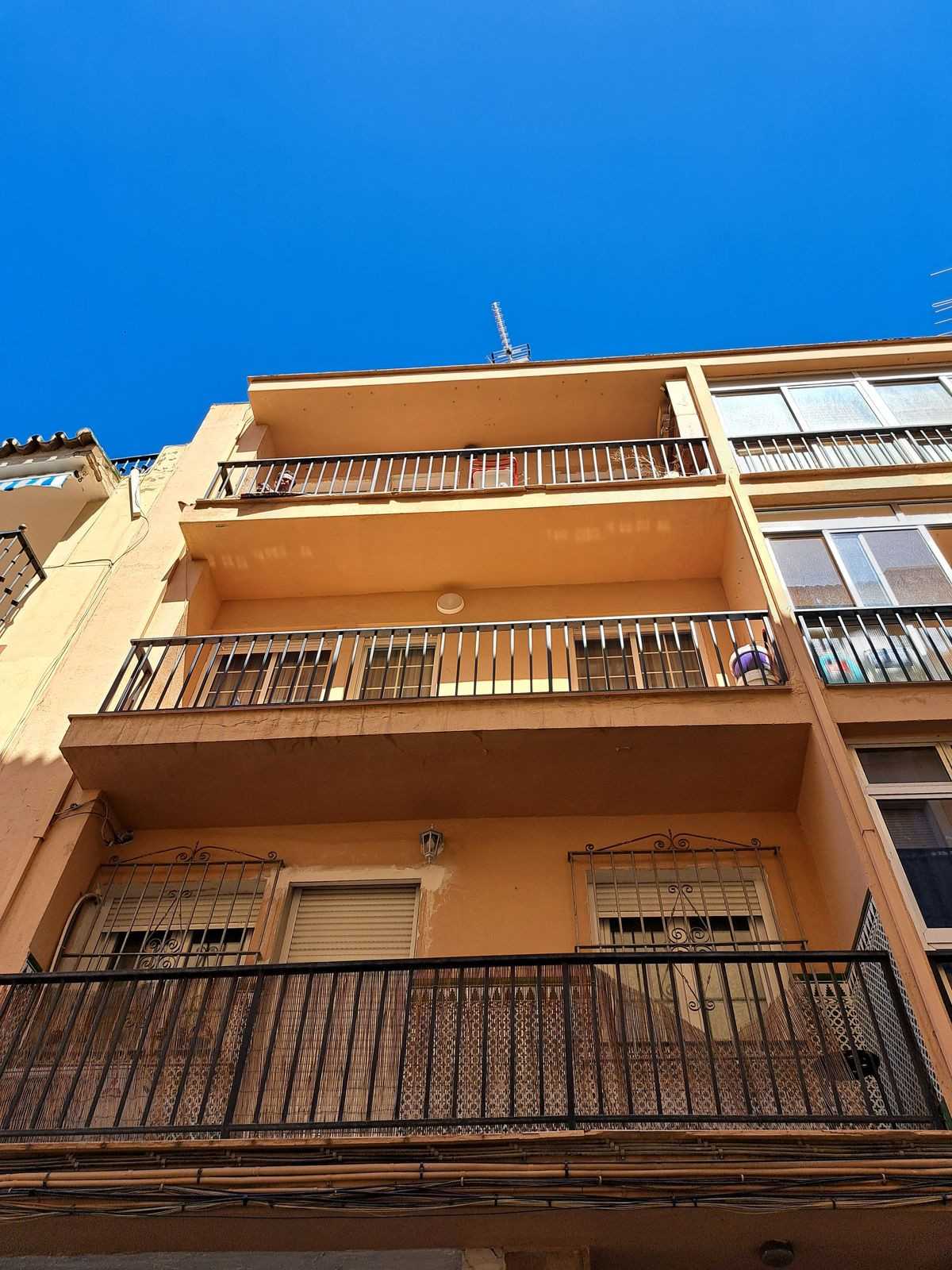 Condominium in Málaga, Andalucía 11861882