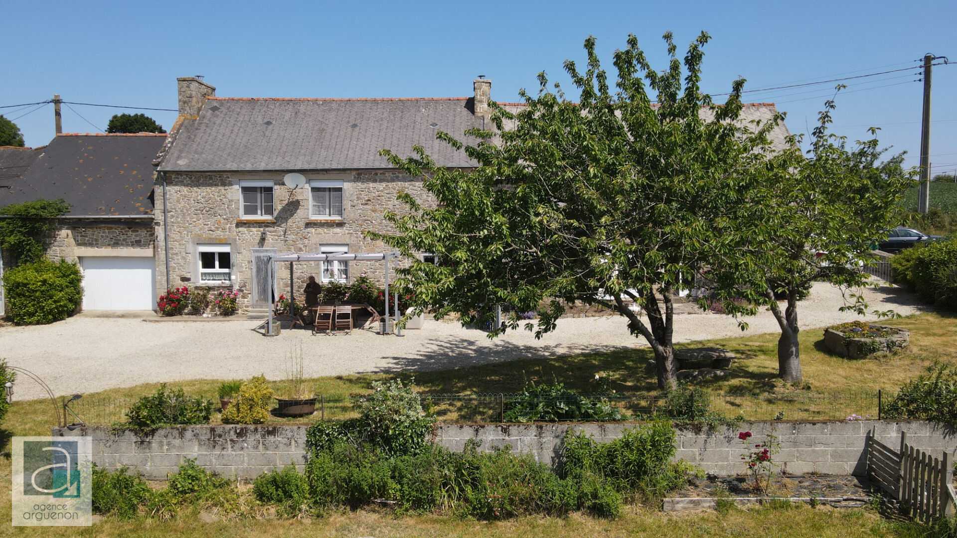 بيت في Mégrit, Brittany 11861986