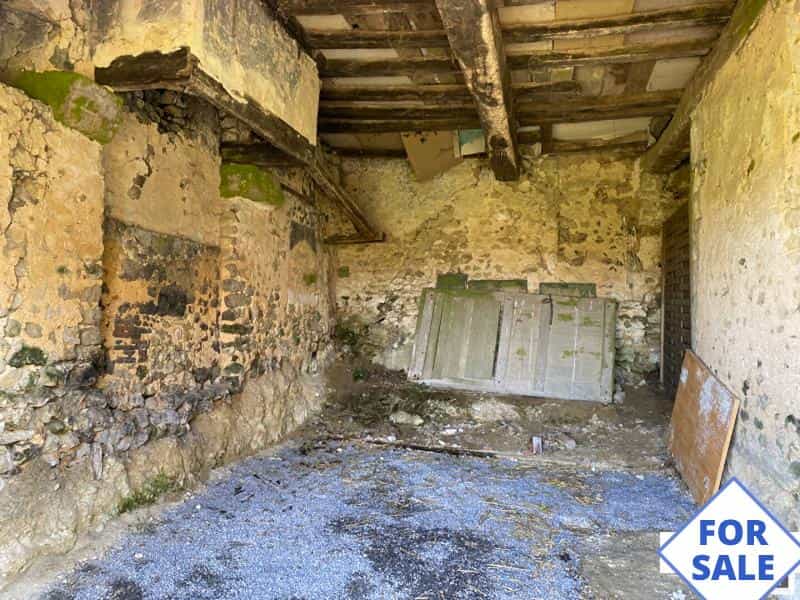 Talo sisään Perche-en-Nocé, Normandie 11862052