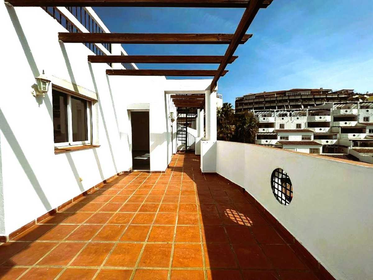 Condominium in , Andalucía 11862290