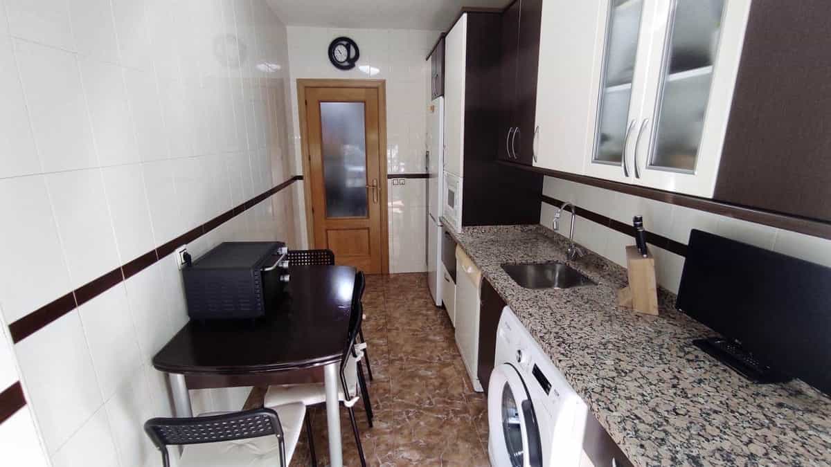 Condominium in Torremolinos, Andalusia 11862347