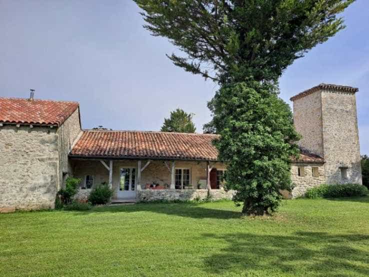 House in Condom, Occitanie 11863127