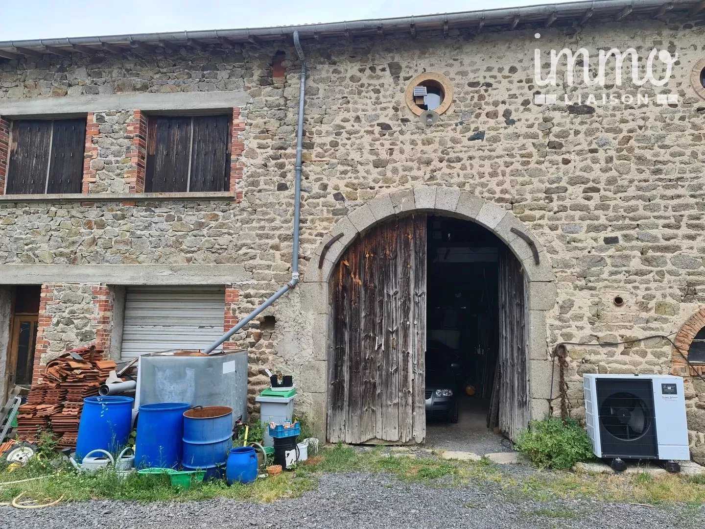 Hus i Billom, Auvergne-Rhône-Alpes 11863316