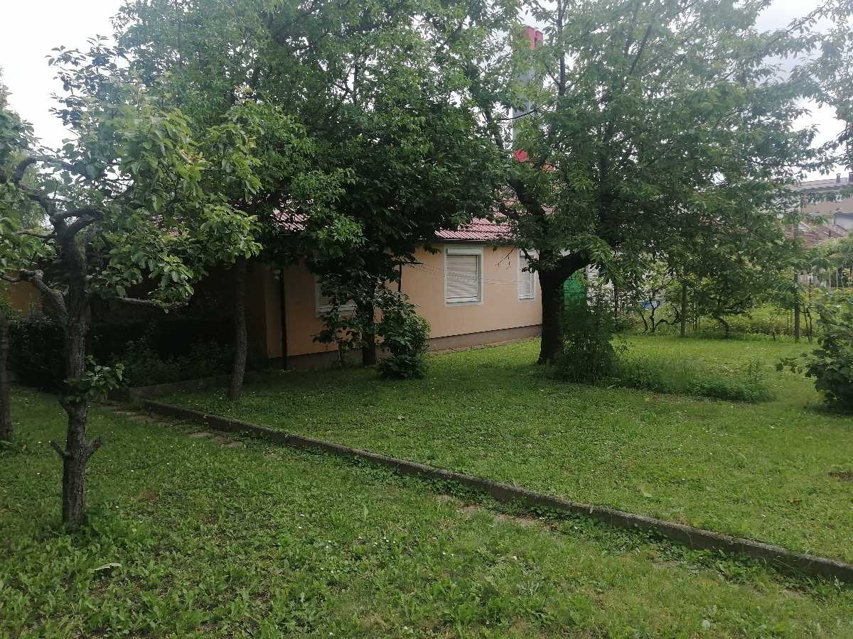집 에 , Upravna enota Maribor 11863807