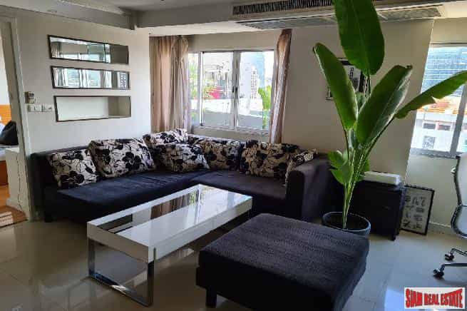Condominium in Watthana, Krung Thep Maha Nakhon 11864226