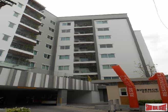 Condominium in , Bangkok 11864292