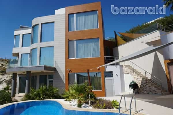Huis in Agios Tychon, Larnaca 11864983