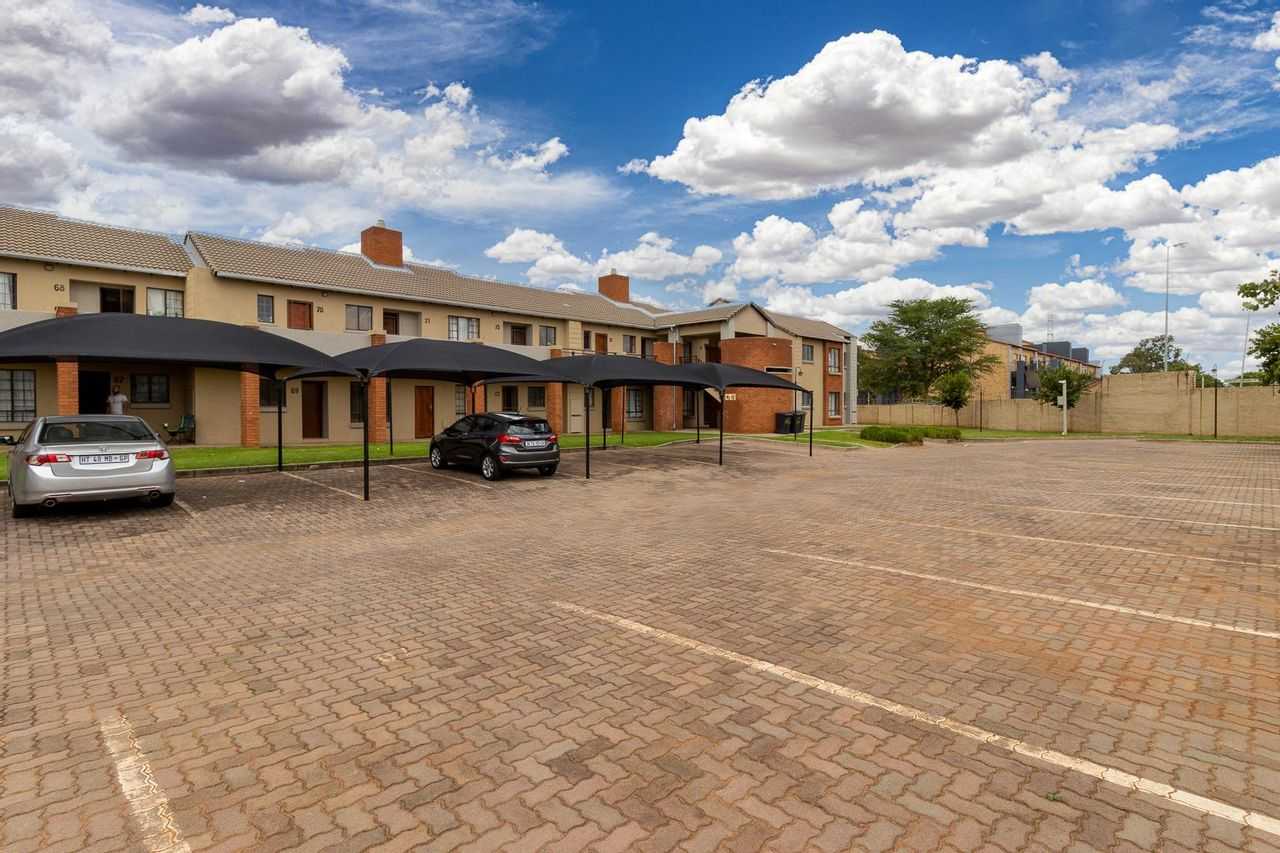 Condominio nel Pretoria, Gauteng 11865640