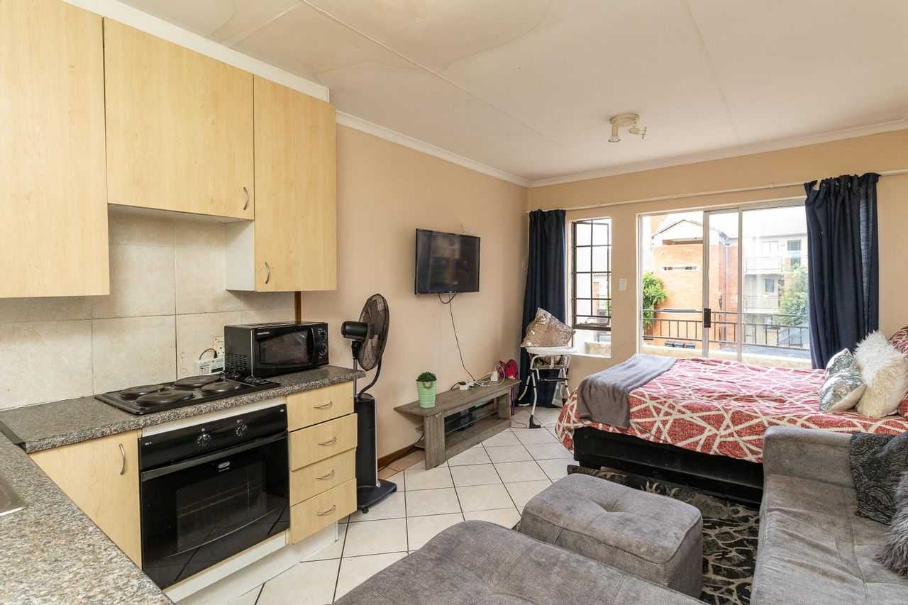 Condominium in Pretoria, Gauteng 11865640