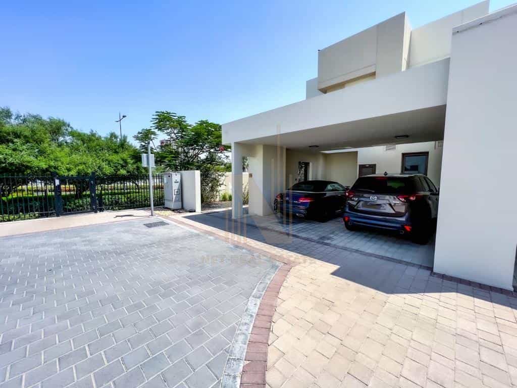 House in Dubai, Dubai 11865666