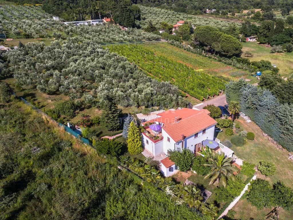 Residencial en Medulin, Istria County 11865731