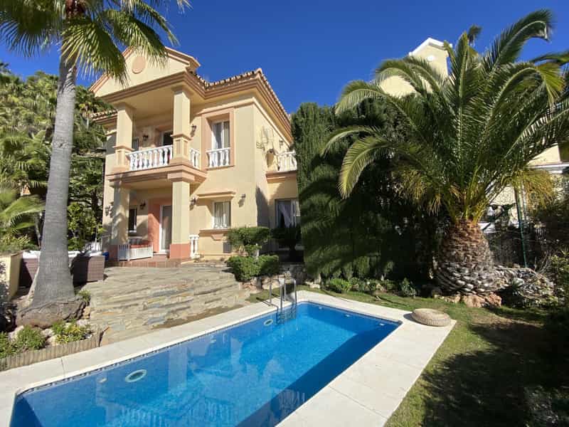 House in Istan, Andalusia 11866248