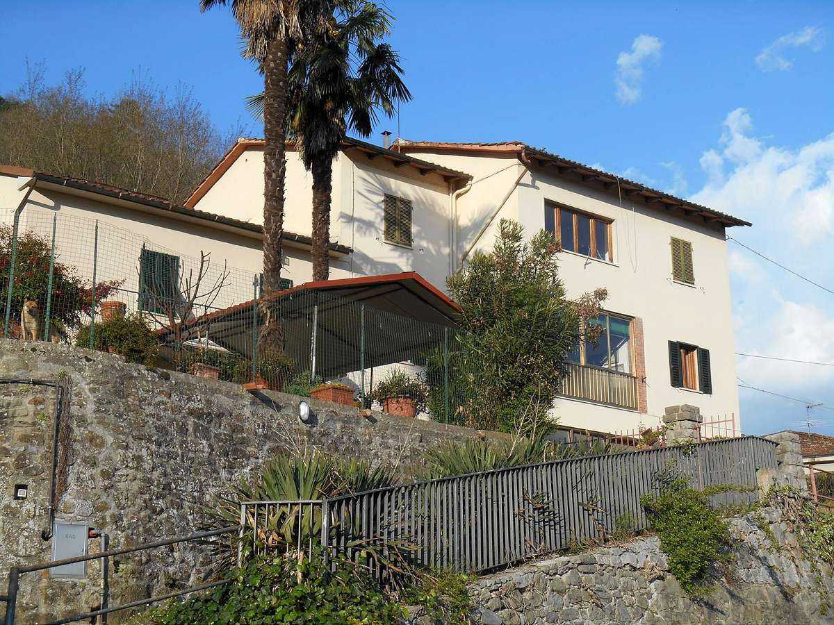 Condominium dans Bagni di Lucca, Tuscany 11866356