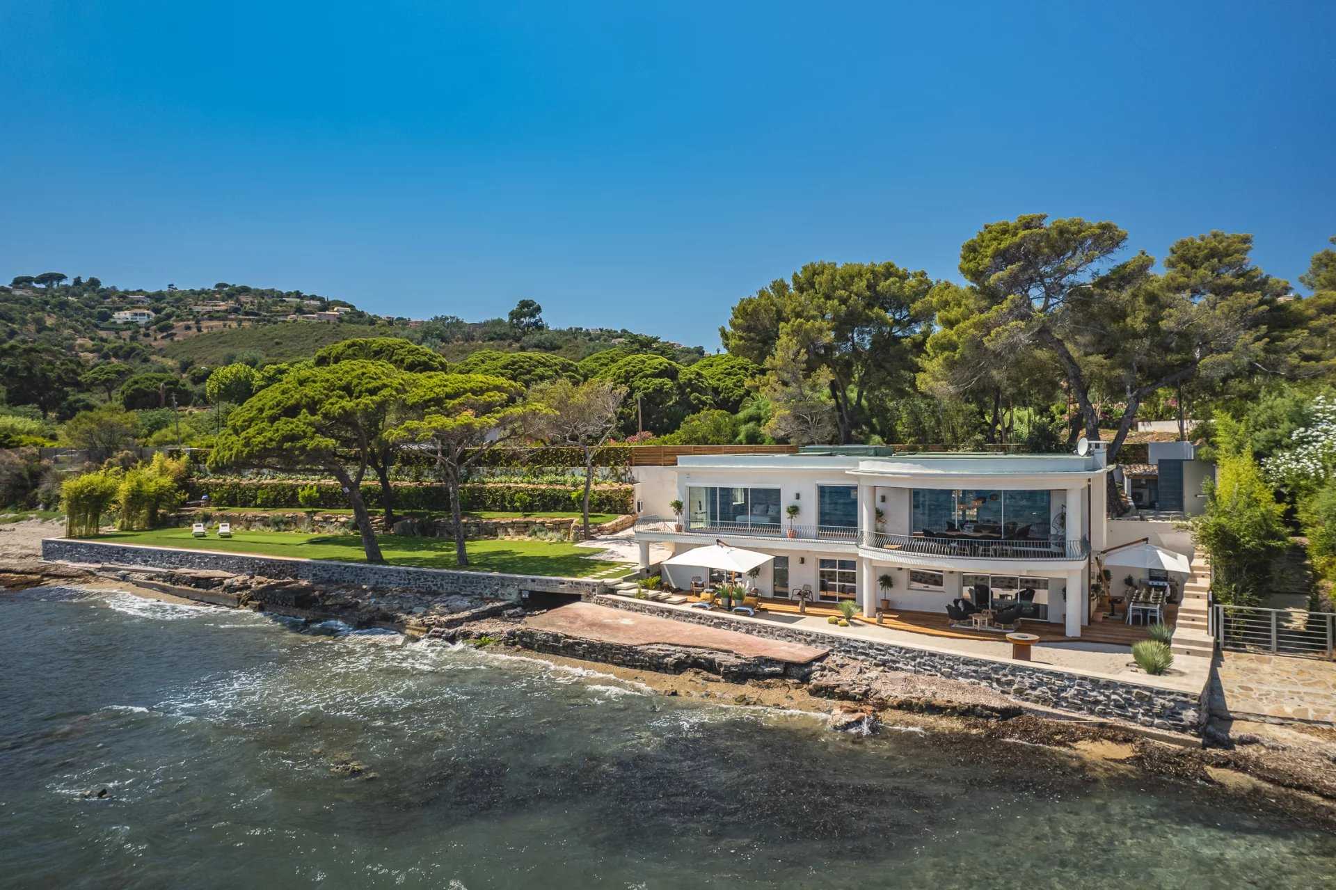 Huis in Sint-Aygulf, Provence-Alpes-Côte d'Azur 11867232