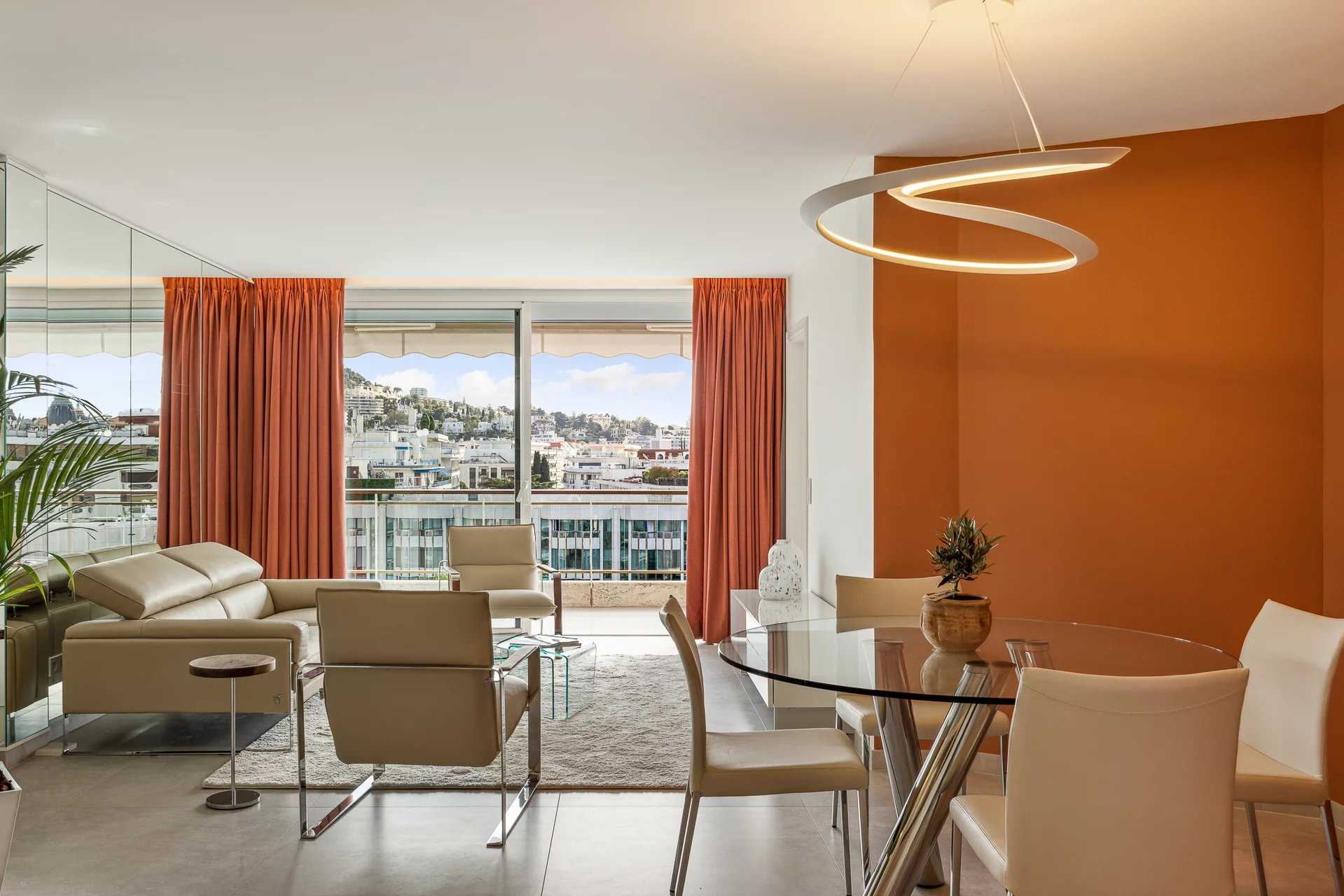 Condominium in Cannes, Provence-Alpes-Côte d'Azur 11867250