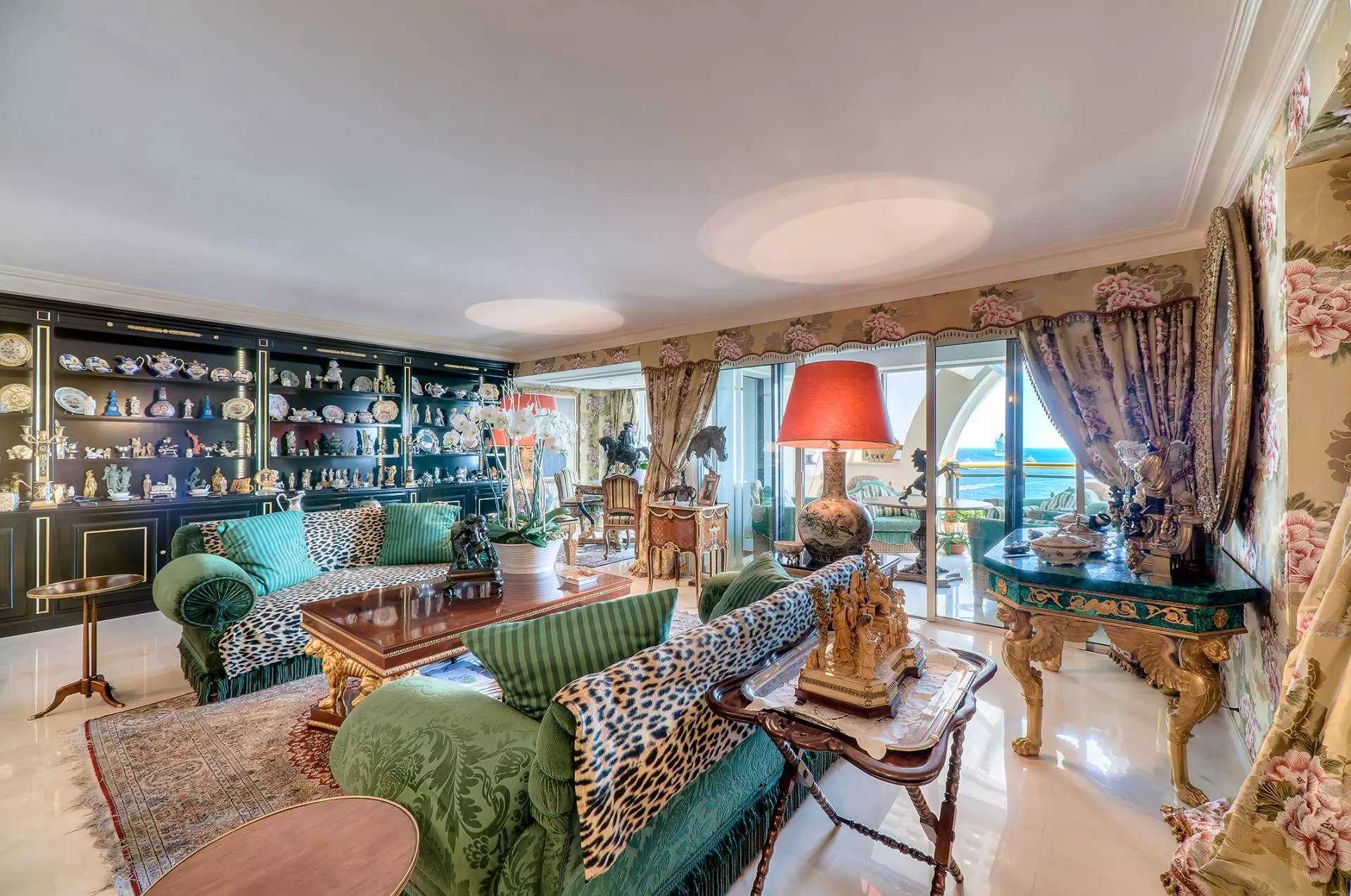 公寓 在 Cannes, Provence-Alpes-Côte d'Azur 11867405