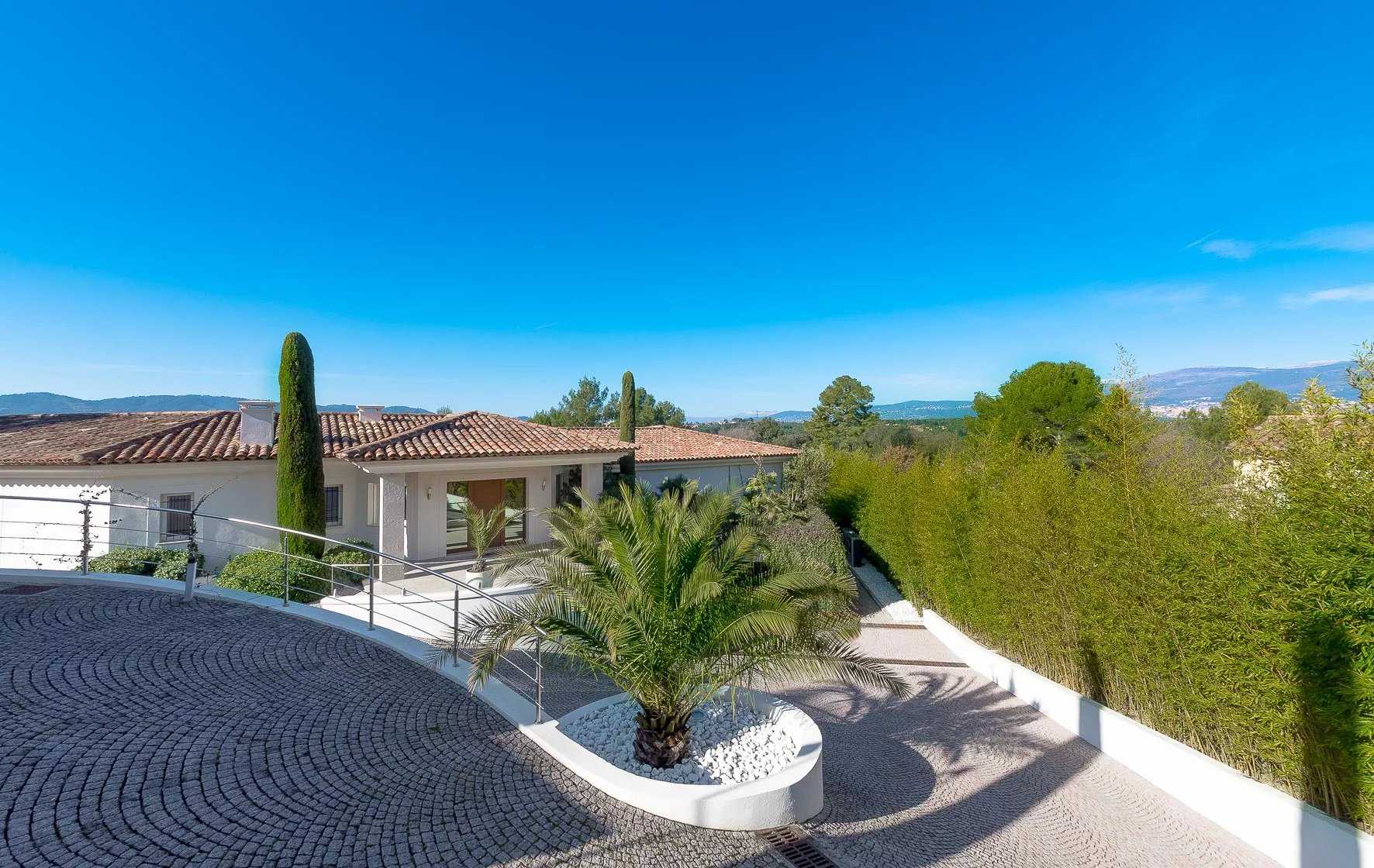 Casa nel Mougins, Provence-Alpes-Côte d'Azur 11867450