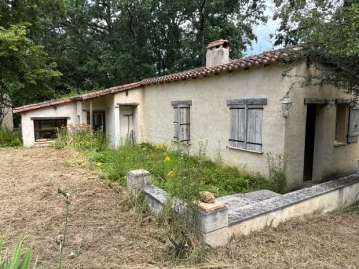 House in Issac, Nouvelle-Aquitaine 11868802