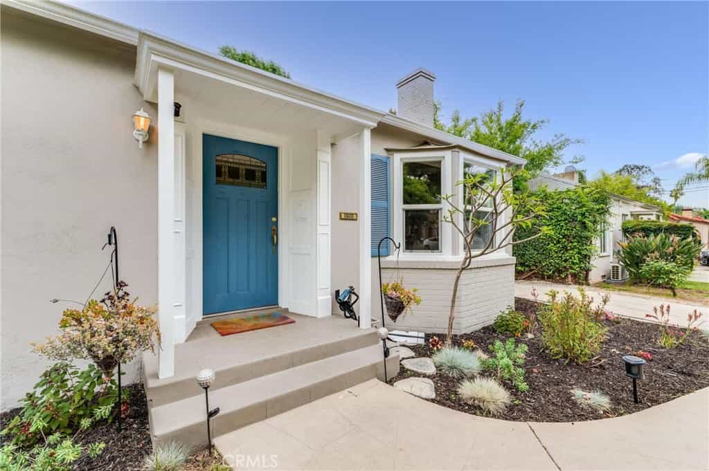 House in Chapman, California 11869420