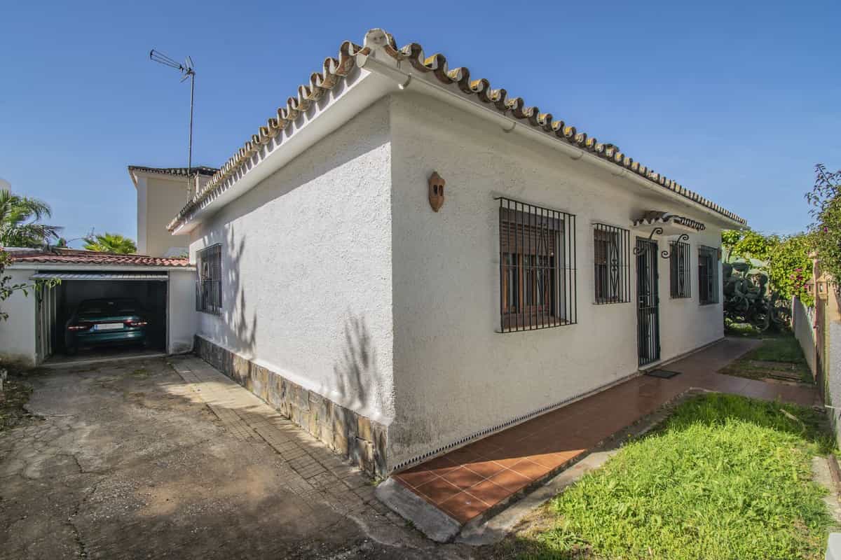 House in Moncloa, Madrid 11869620