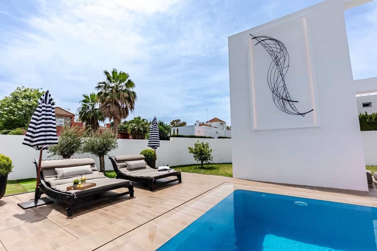 House in Marbella, Andalusia 11870817