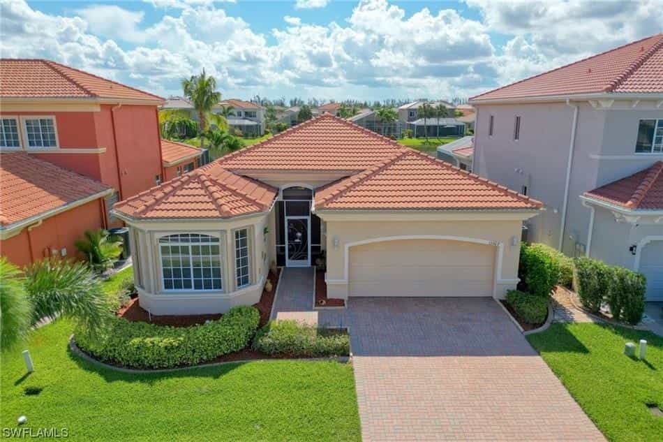 House in Fort Myers, Florida 11871573