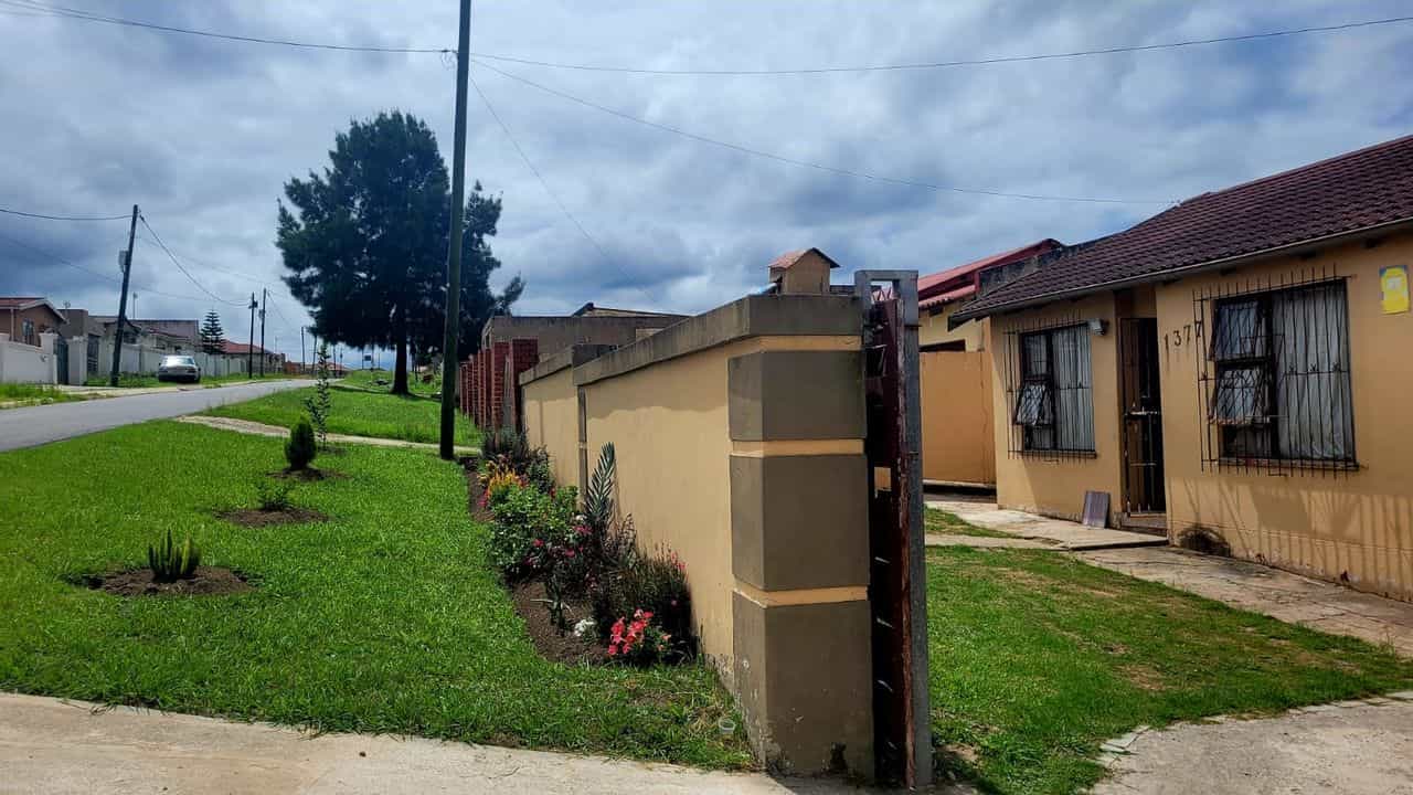 Hus i Mdantsane, Eastern Cape 11871609