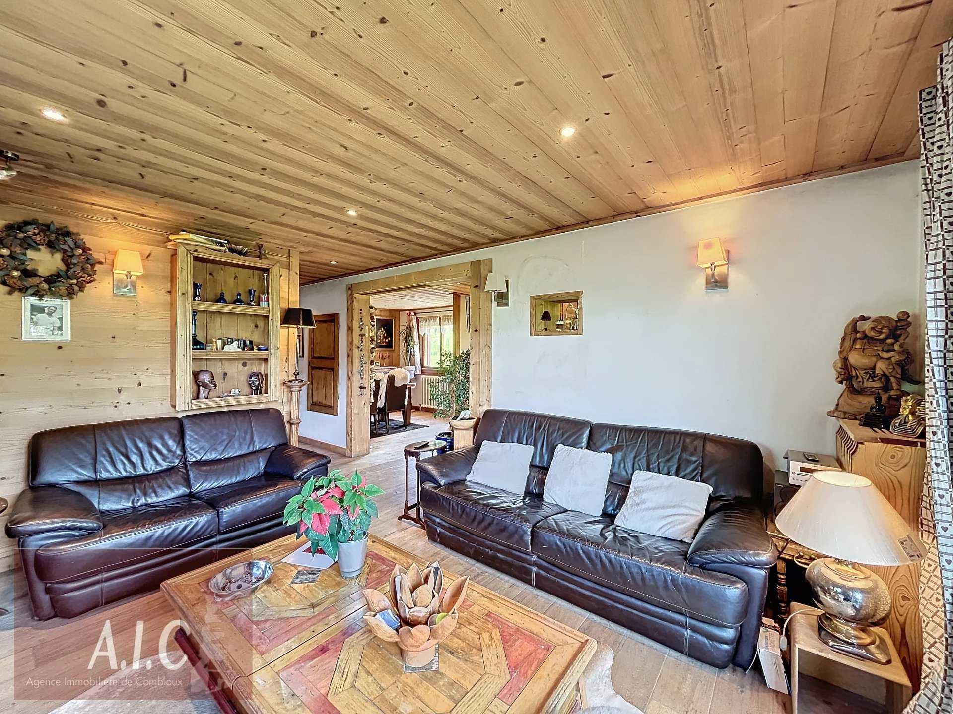 Casa nel Combloux, Alvernia-Rodano-Alpi 11871670