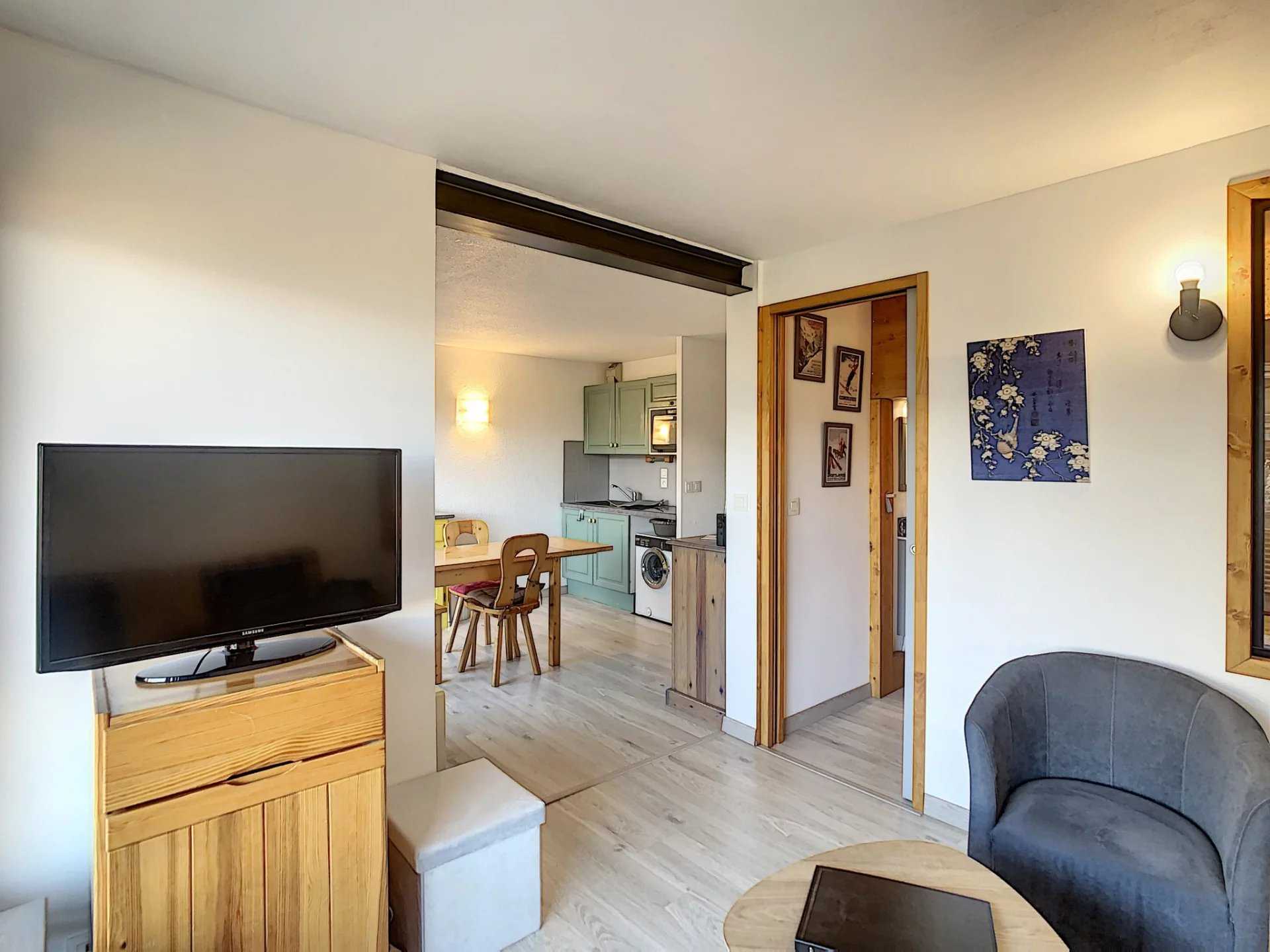 公寓 在 孔布卢, 奥弗涅-罗纳-阿尔卑斯大区 11871728