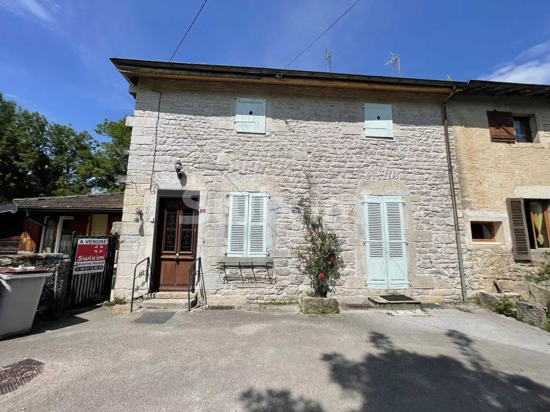 House in Arinthod, Bourgogne-Franche-Comte 11871746