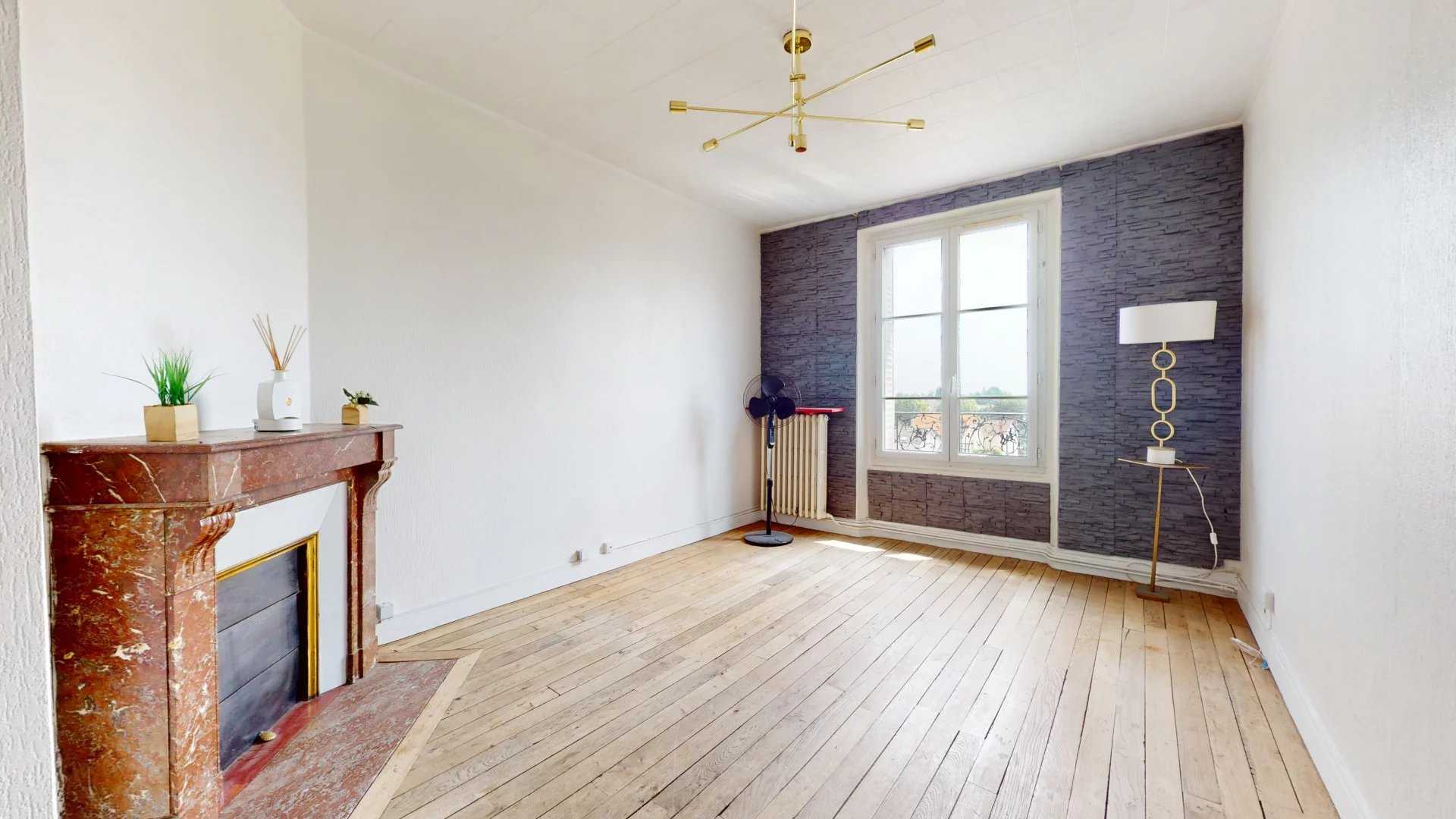 公寓 在 Montfermeil, Seine-Saint-Denis 11871862