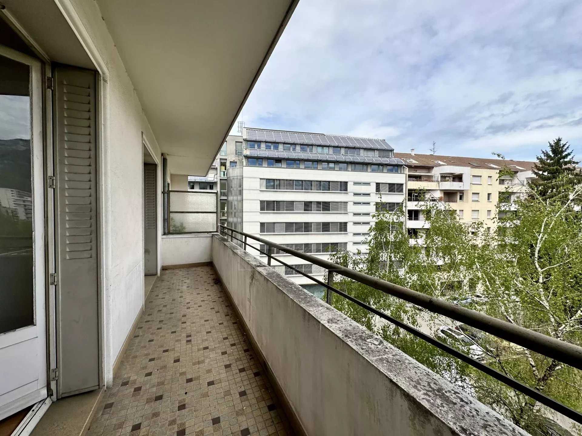 Condominium dans Annecy, Auvergne-Rhône-Alpes 11871874